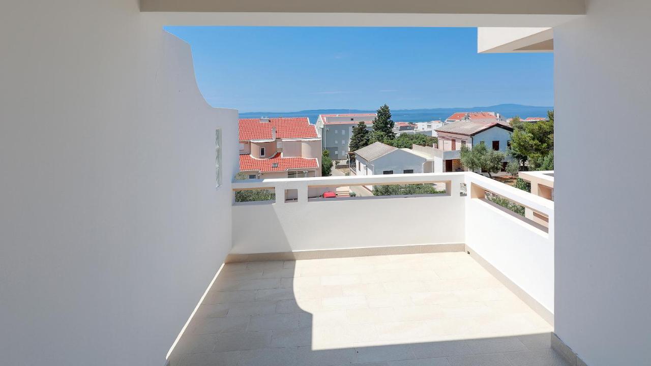 Apartments Tomy Novalja Luaran gambar