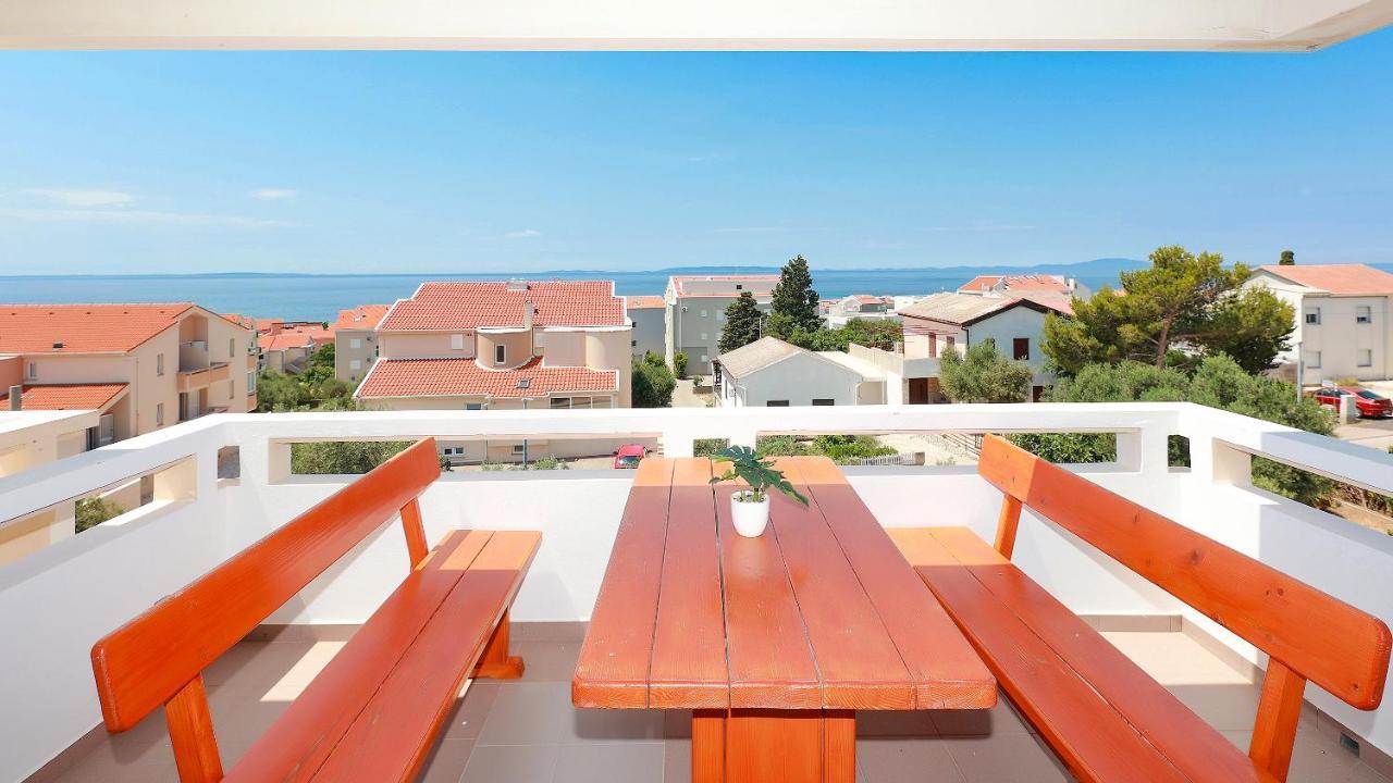 Apartments Tomy Novalja Luaran gambar