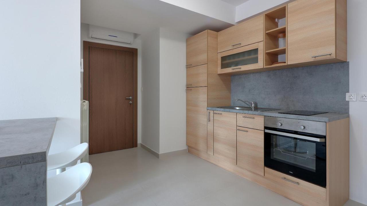 Apartments Tomy Novalja Luaran gambar