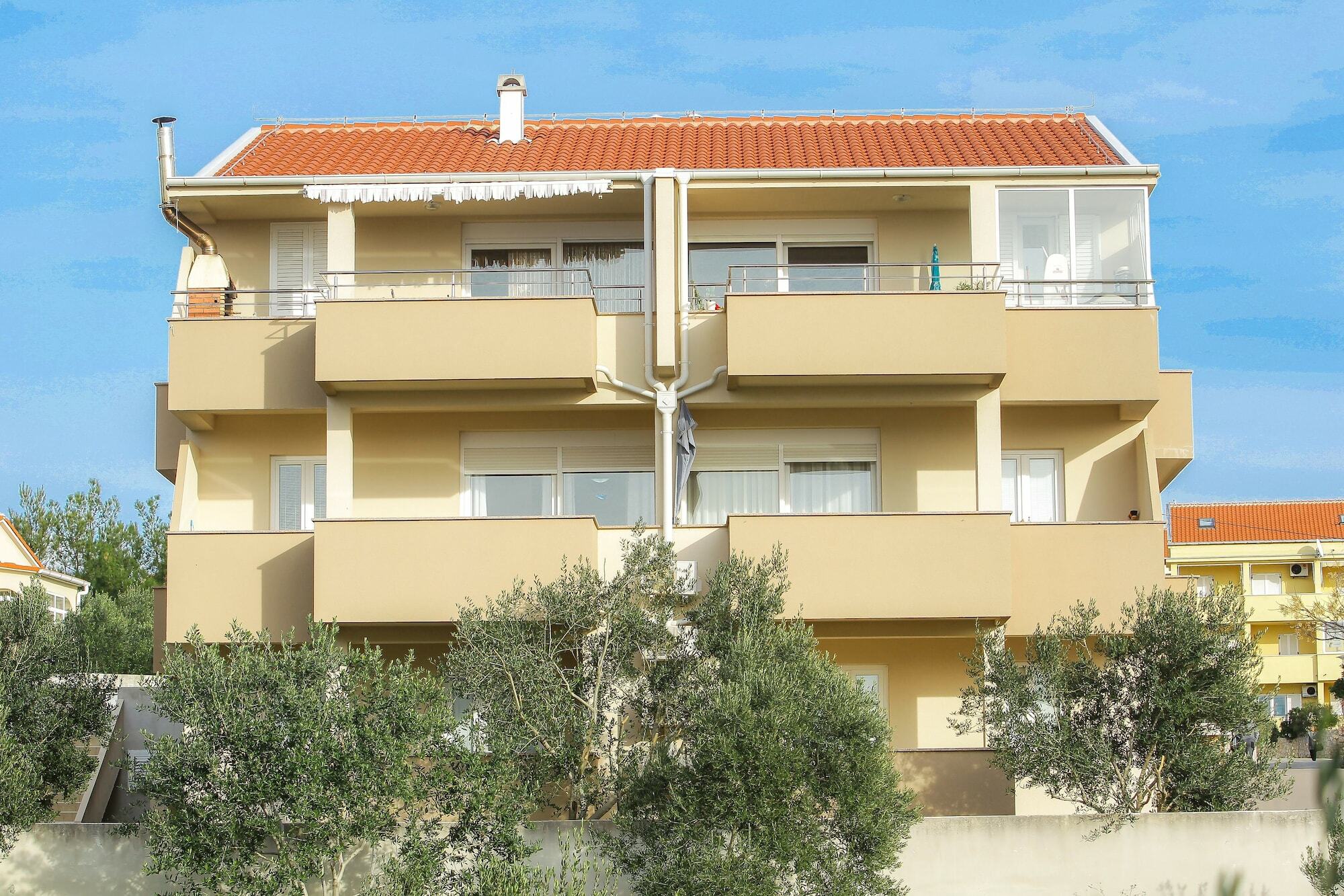 Apartments Tomy Novalja Luaran gambar